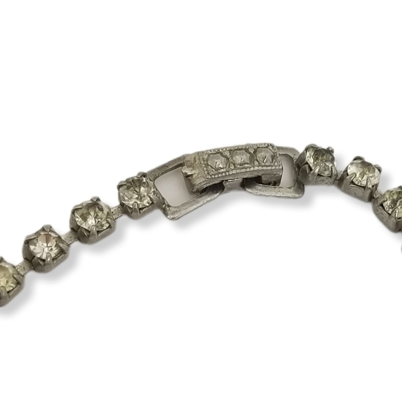 VINTAGE 1940s SILVERTONE CHAIN & DIAMANTE NECKLACE - Picture 6 of 8